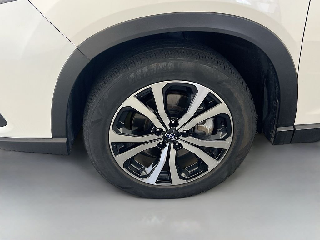 2023 Subaru Forester Limited - Photo 13