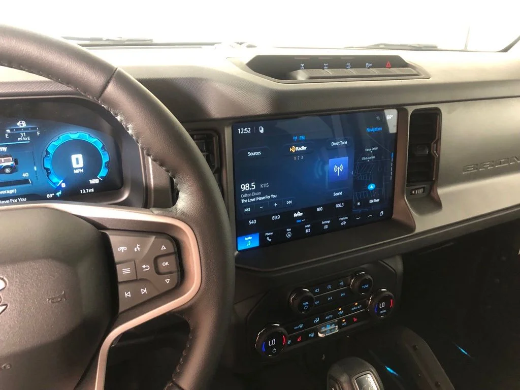 New 2026 Avalanche Gray Ford Badlands® image 3