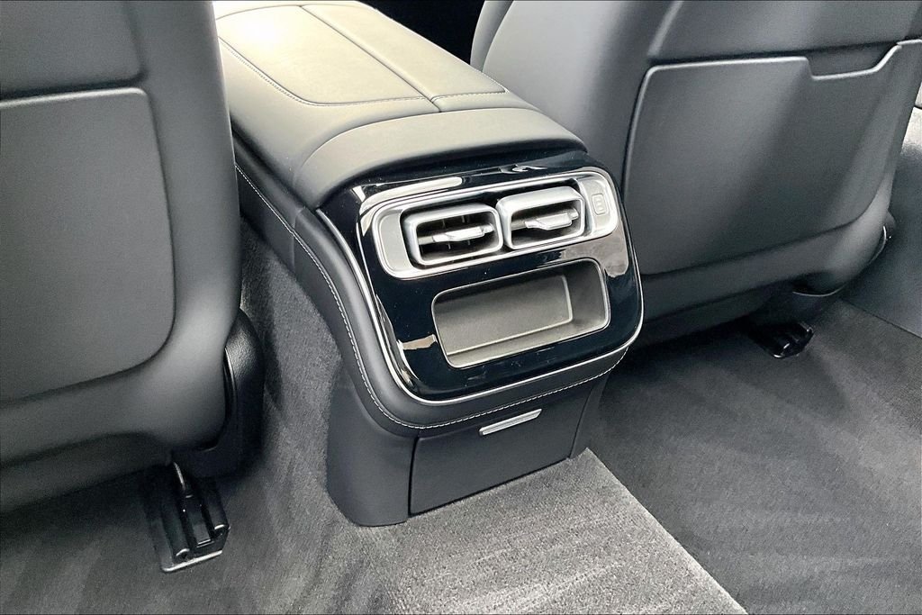 Certified Used 2022 Silver Mercedes-Benz S 580 image 25