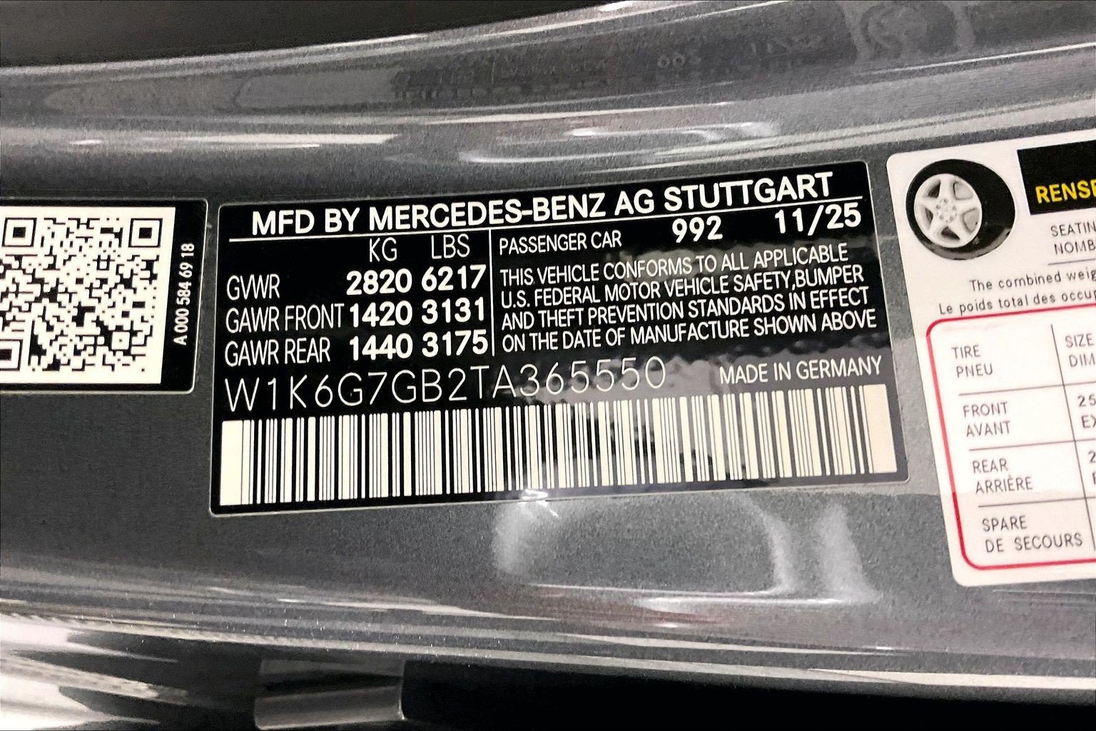New 2026 Selenite Grey Metallic Mercedes-Benz S 580 image 27
