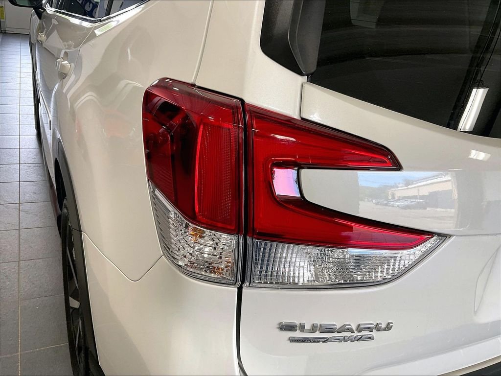 Used 2024 White Subaru Touring image 34