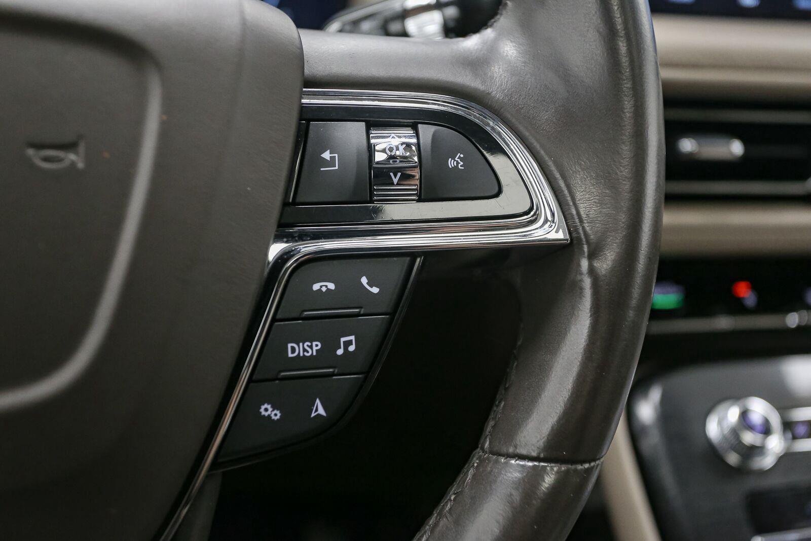 Used 2021 Iced Mocha Lincoln Reserve image 37