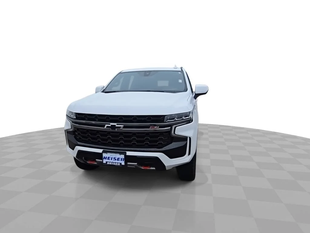 Certified Used 2021 SUMMIT WHITE Chevrolet Z71 image 3