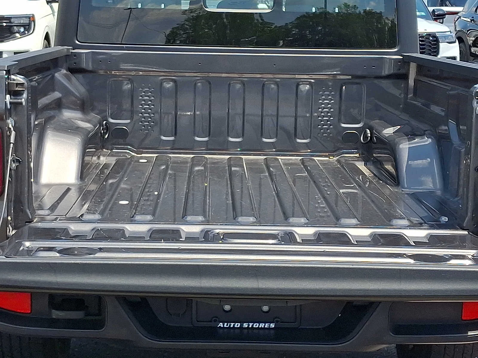 2024 Jeep Gladiator Sport - Photo 28