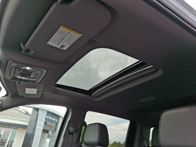 Used 2023 Silver GMC Denali image 14