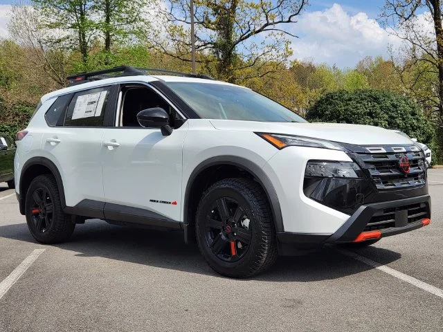 New 2026 Everest White Pearl TriCoat Nissan Rock Creek® image 3