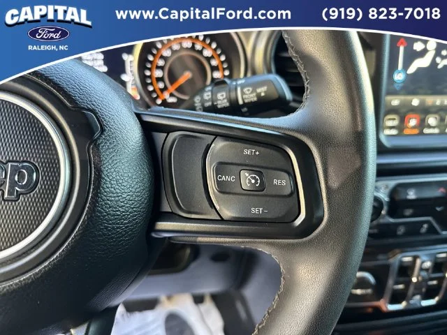 Used 2023 Gray Jeep Sport image 23