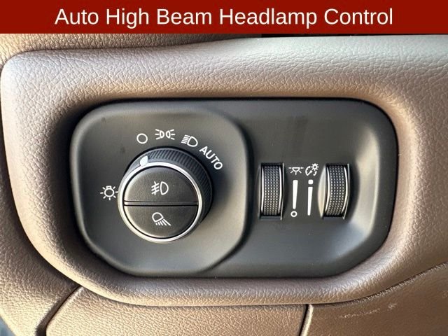 New 2026 Bright White Clear-Coat Exterior Paint RAM Laramie image 36