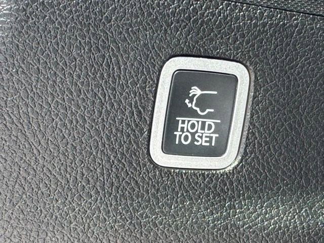 New 2026 Fathom Blue Pearlcoat Jeep Limited Reserve image 36