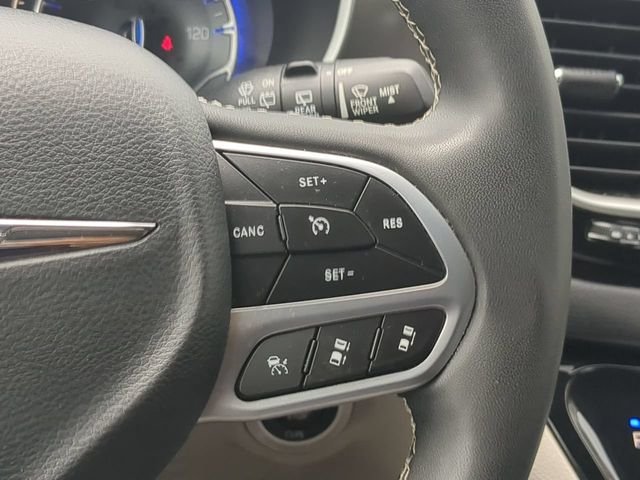Certified Used 2023 Black Chrysler Touring L image 32