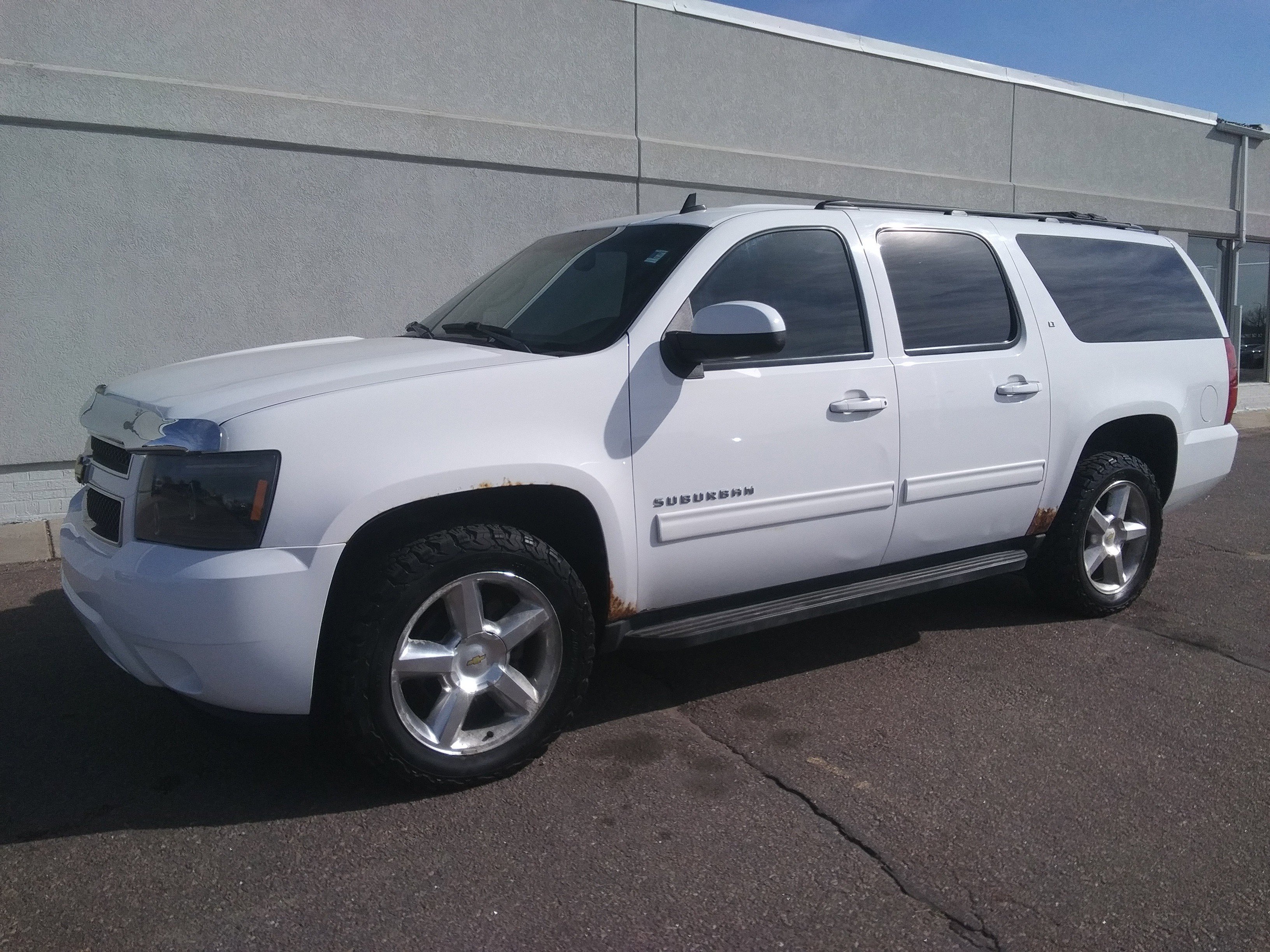 Used 2011 Chevrolet Suburban LT with VIN 1GNSKJE33BR288002 for sale in Aberdeen, SD