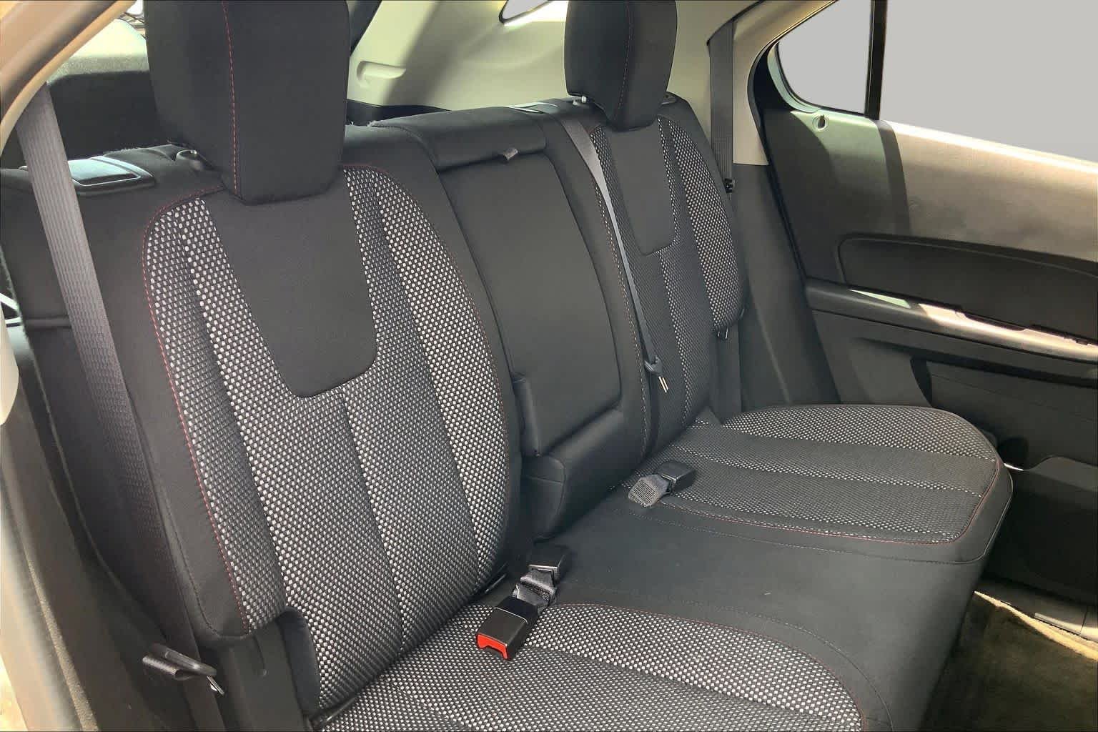 Used 2017 Silver Ice Metallic Chevrolet LS image 20