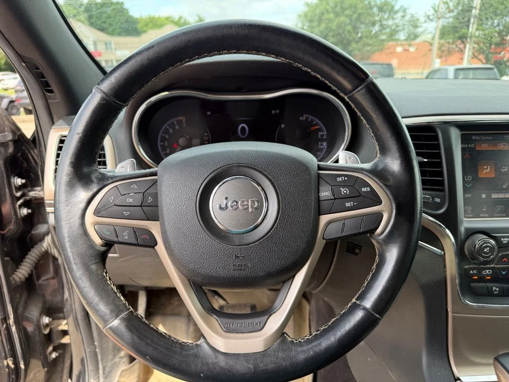 Used 2016 Black Jeep Limited image 14
