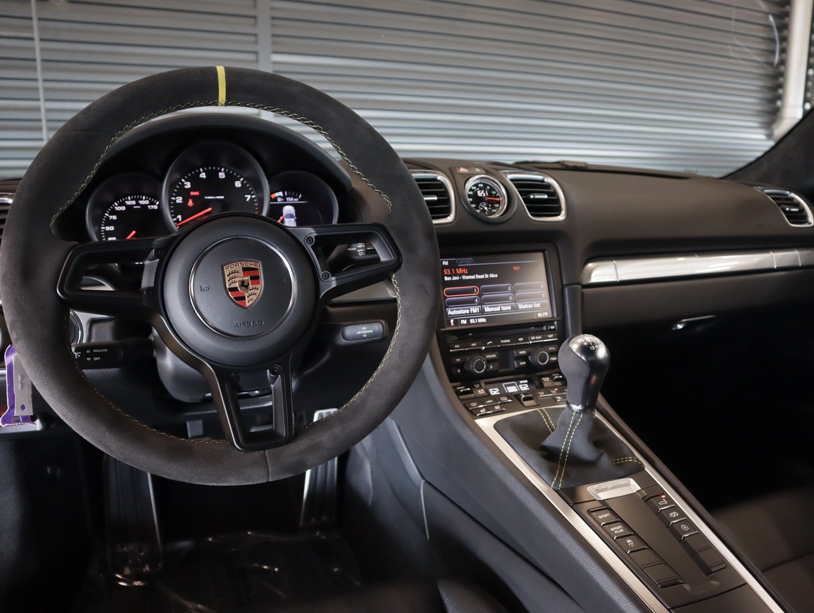 Used 2016 Racing Yellow Porsche  image 13