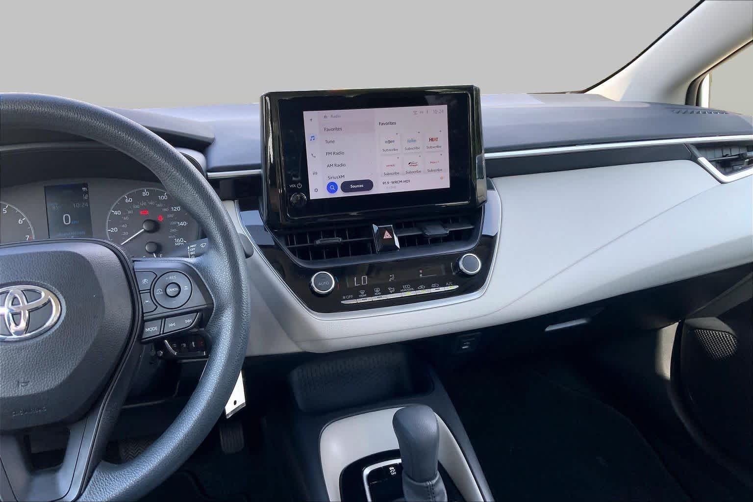 Pre-Owned 2024 Toyota Corolla LE