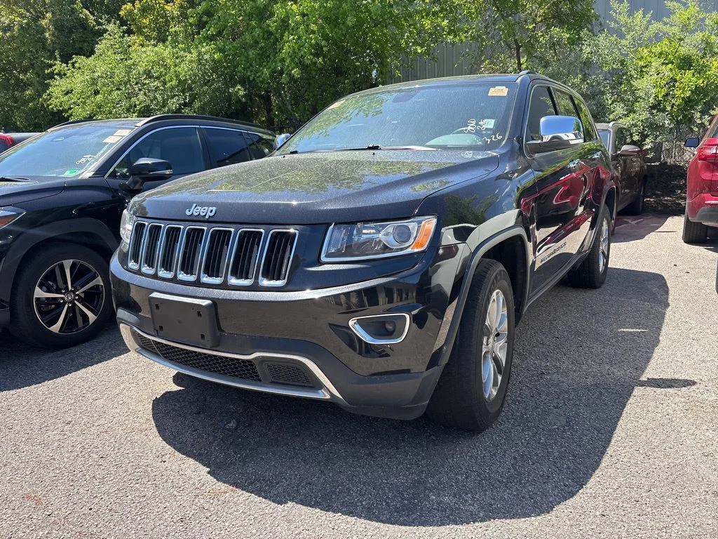Used 2015 Black Jeep Limited image 2
