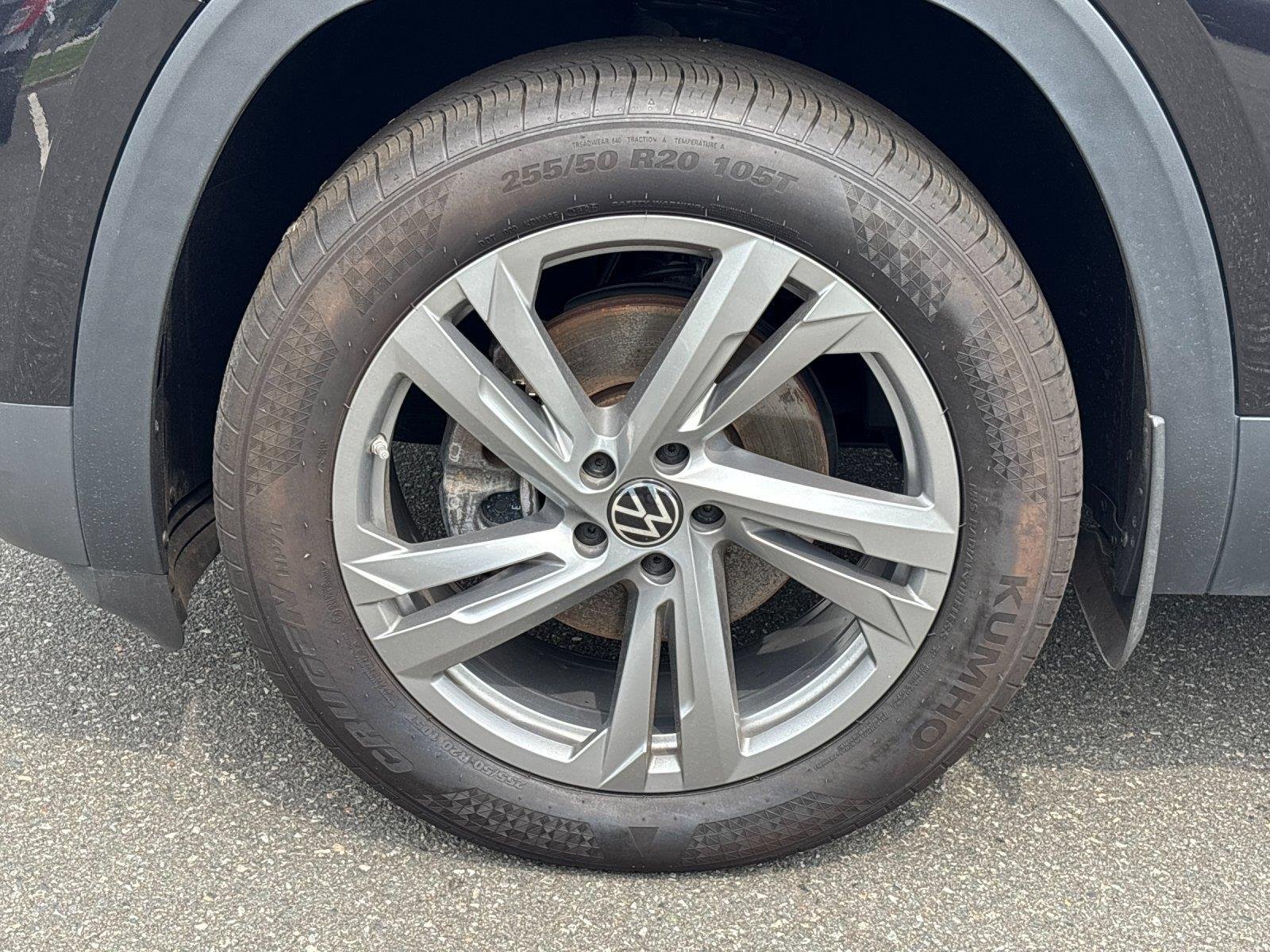 Used 2025  Volkswagen 2.0T Peak Edition 4Motion image 10