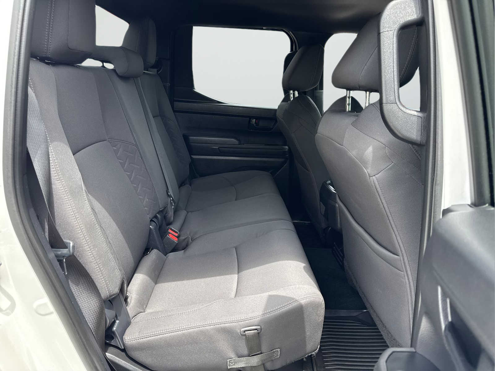 Used 2024 White Toyota SR5 image 33