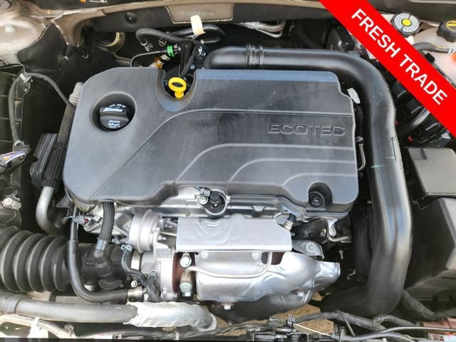 Used 2024 Mineral Gray Metallic Chevrolet 2LT image 32