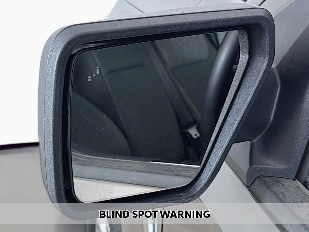 Used 2023 Stone Gray Metallic Ford XLT image 4