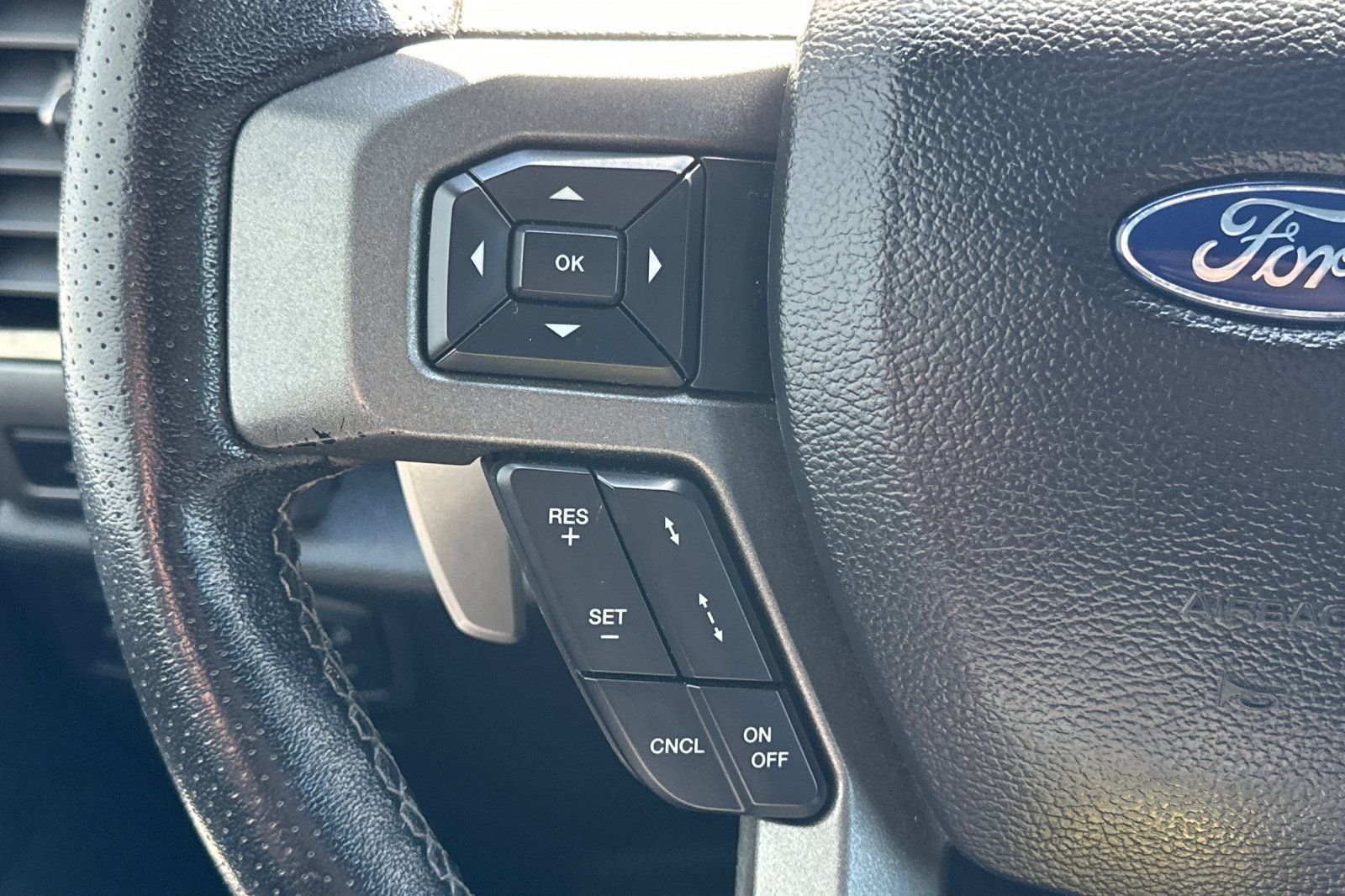 Used 2020 Red Ford Raptor image 25