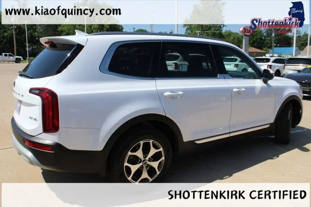Used 2021 White Kia EX image 4