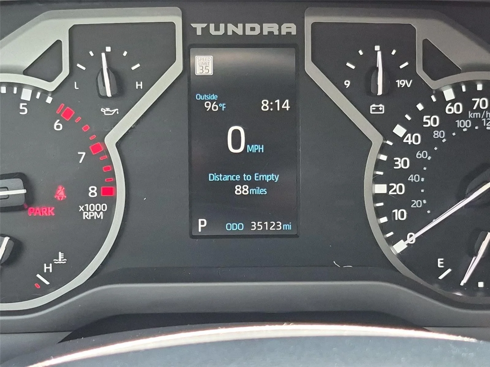 Used 2023 Ice Cap Toyota SR5 image 23
