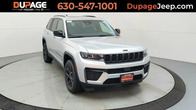 New 2026 Silver Zynith Exterior Paint Jeep Laredo Altitude video 1