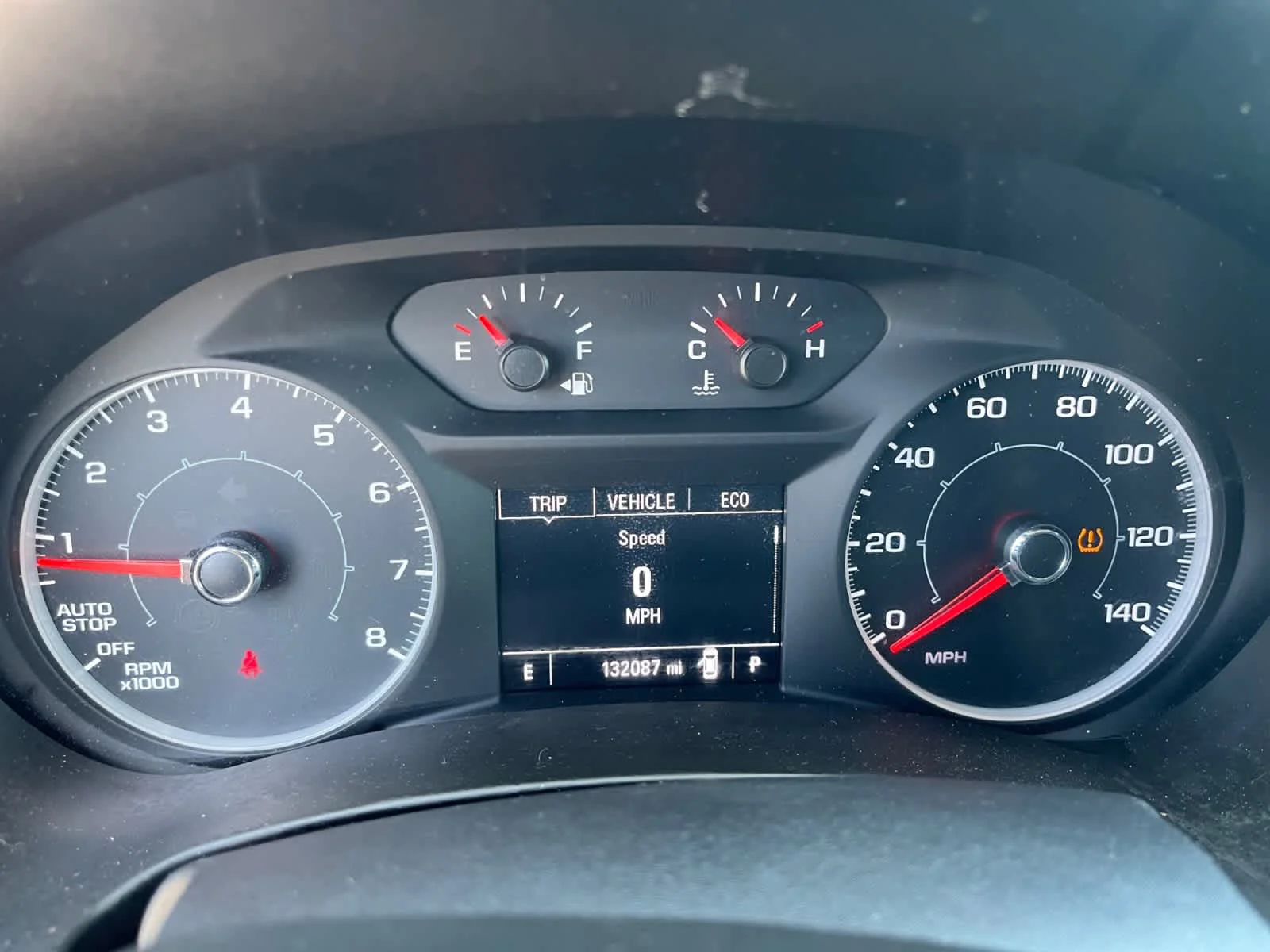 Used 2018 Satin Steel Metallic GMC SLE image 14