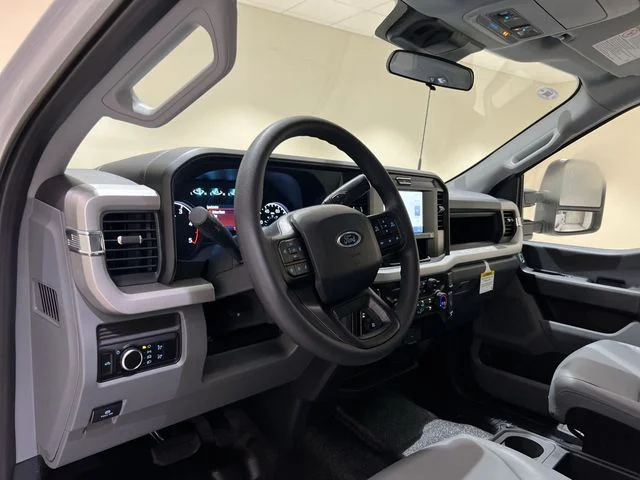 New 2026 Oxford White Ford F-250® XL image 9