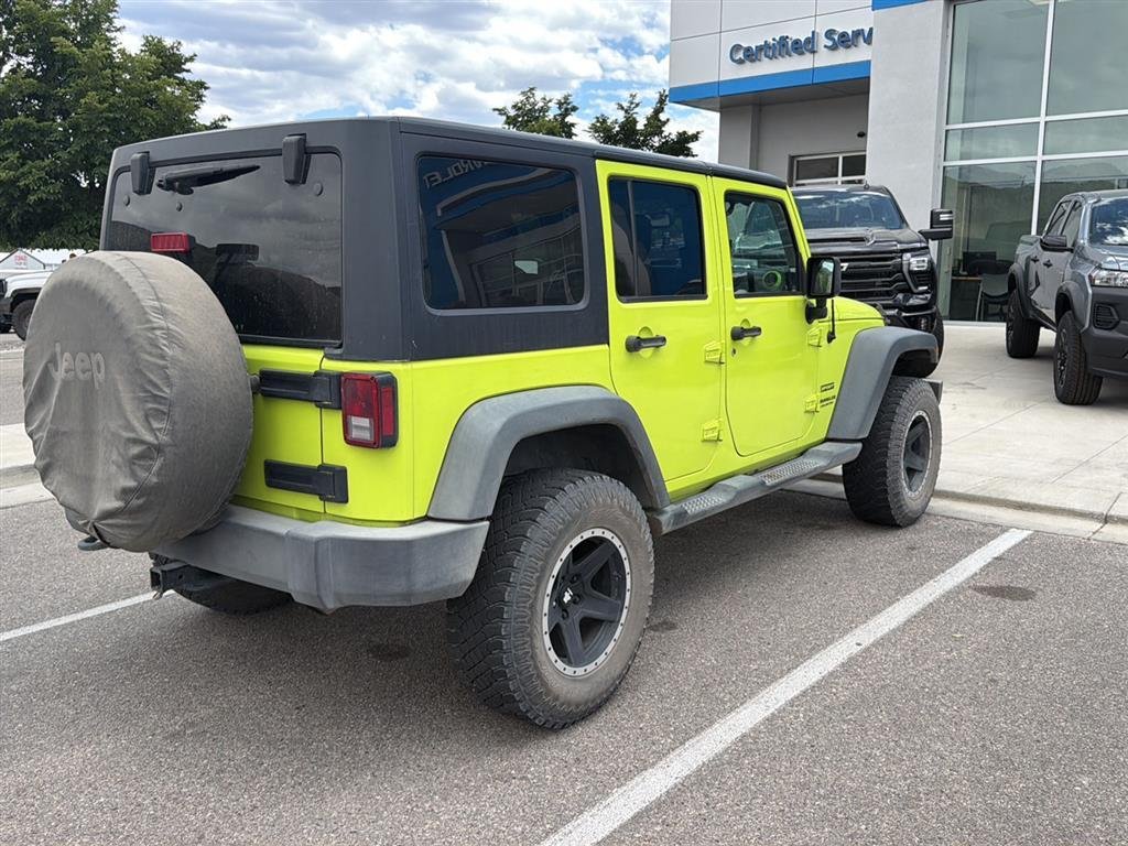 Used 2016 Hypergreen Clearcoat Jeep Sport image 3