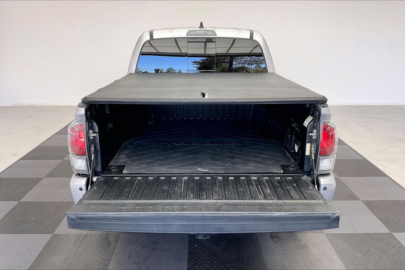Used 2020 Silver Sky Metallic Toyota TRD Off-Road image 28
