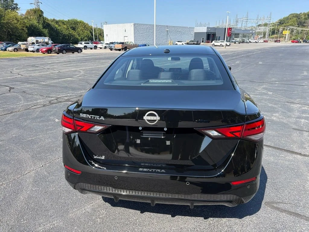 Used 2025 Super Black Nissan SV image 7