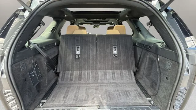 Used 2026  Land Rover Gemini Edition image 33