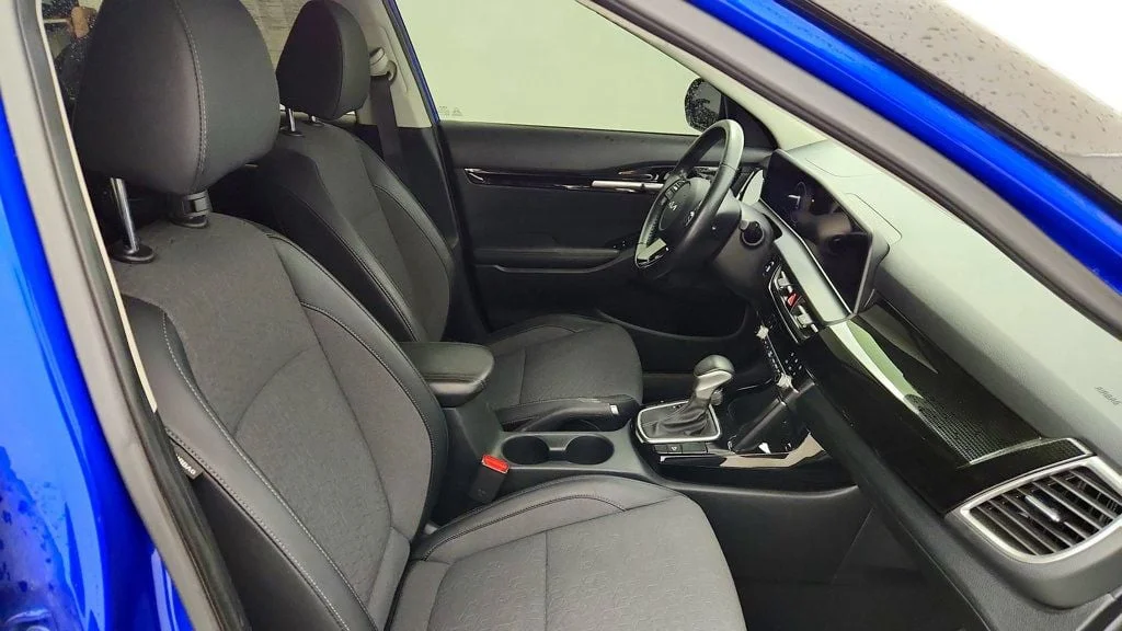 Used 2024 Neptune Blue Kia S IVT FWD image 23