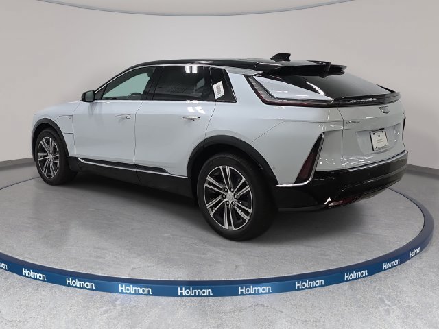 2027 Cadillac LYRIQ Luxury - Photo 7