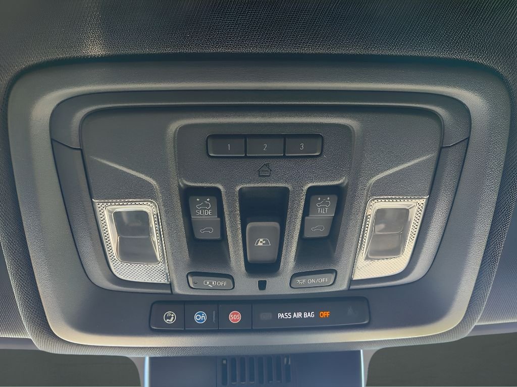 Used 2023 Black Chevrolet ZR2 image 29