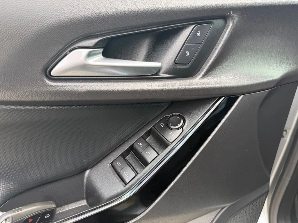 Used 2025 Gray Chevrolet LT image 10
