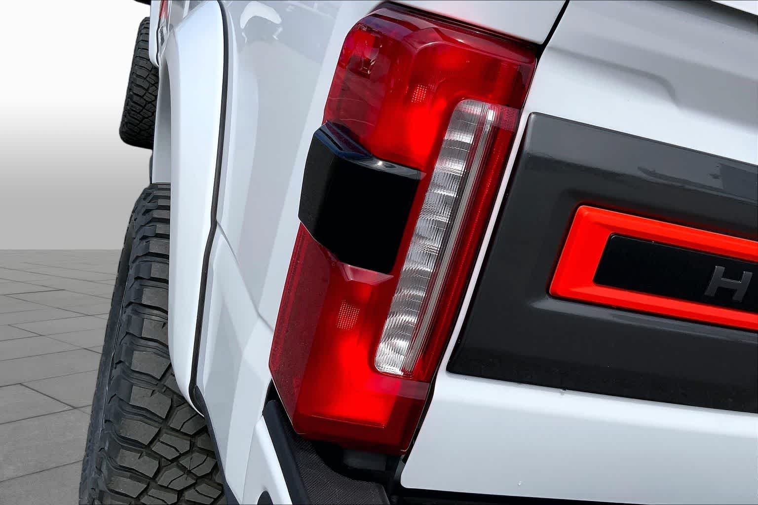 New 2026 Oxford White Ford F-250® Lariat® image 14