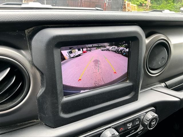 Used 2023 Black Jeep Sport image 25