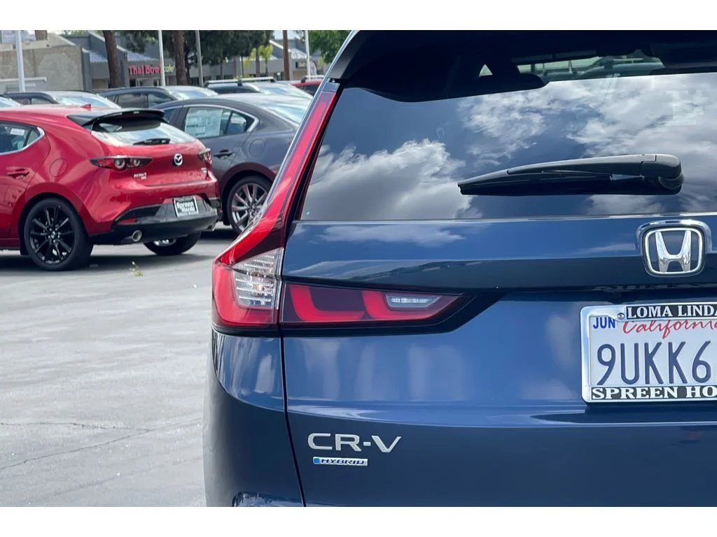 Used 2025 Canyon River Blue Metallic Honda Sport image 47