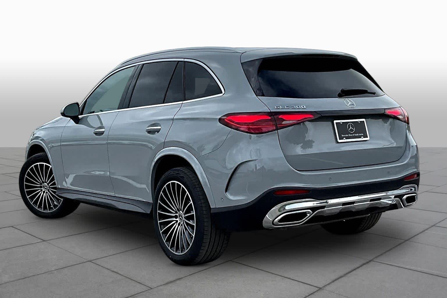New 2026 MANUFAKTUR Alpine Grey Mercedes-Benz GLC 300 image 12