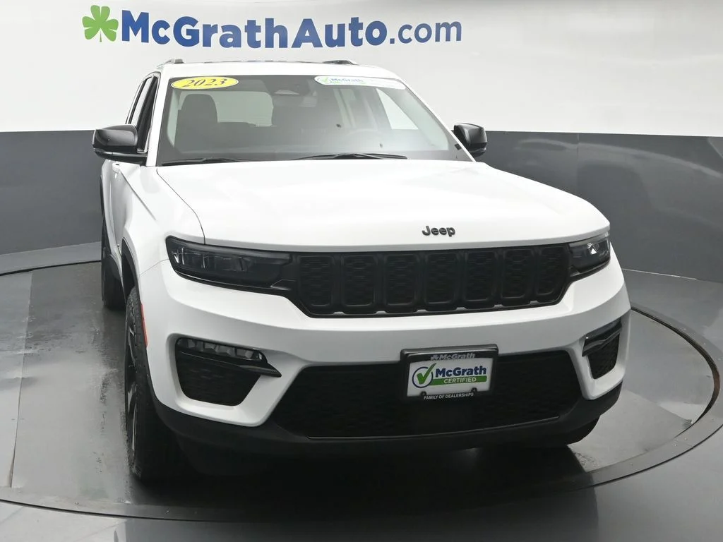 Used 2023 White Jeep Limited image 5