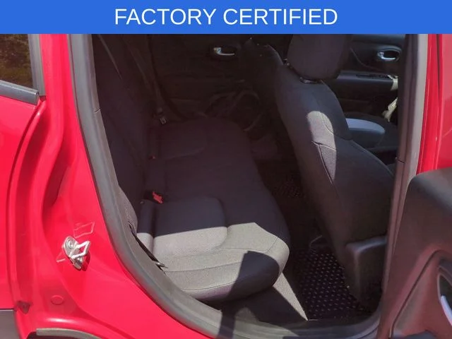 Used 2023 Red Jeep Latitude image 32