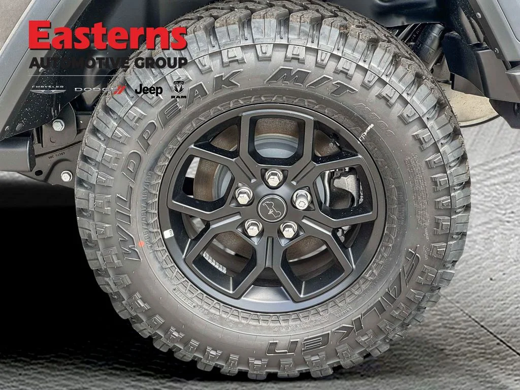New 2026 Granite Crystal Metallic Clear-Coat Exterior Paint Jeep Willys image 25