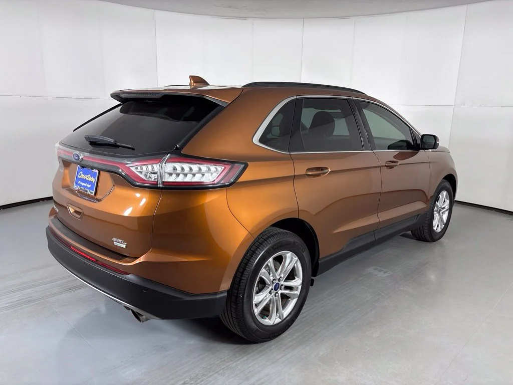 Used 2017 Red Ford SEL image 8
