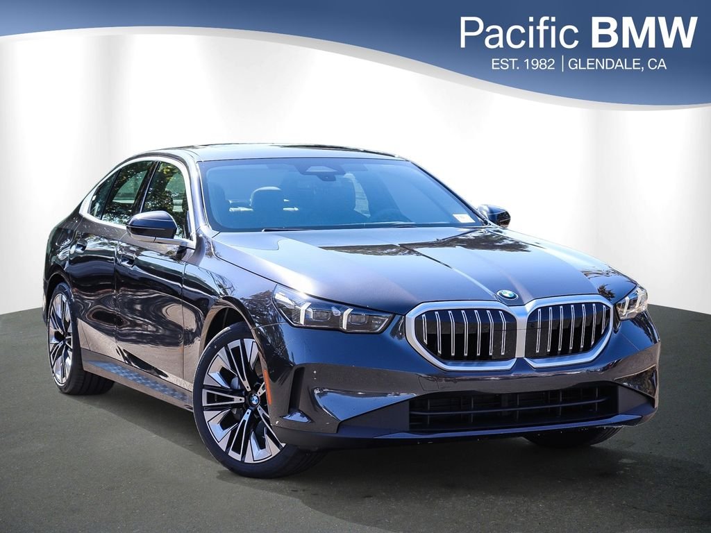 New 2027 Dark Graphite Metallic BMW 530i image 1