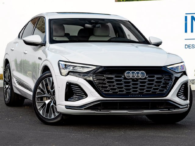 Used 2024 Glacier White Audi Prestige image 4