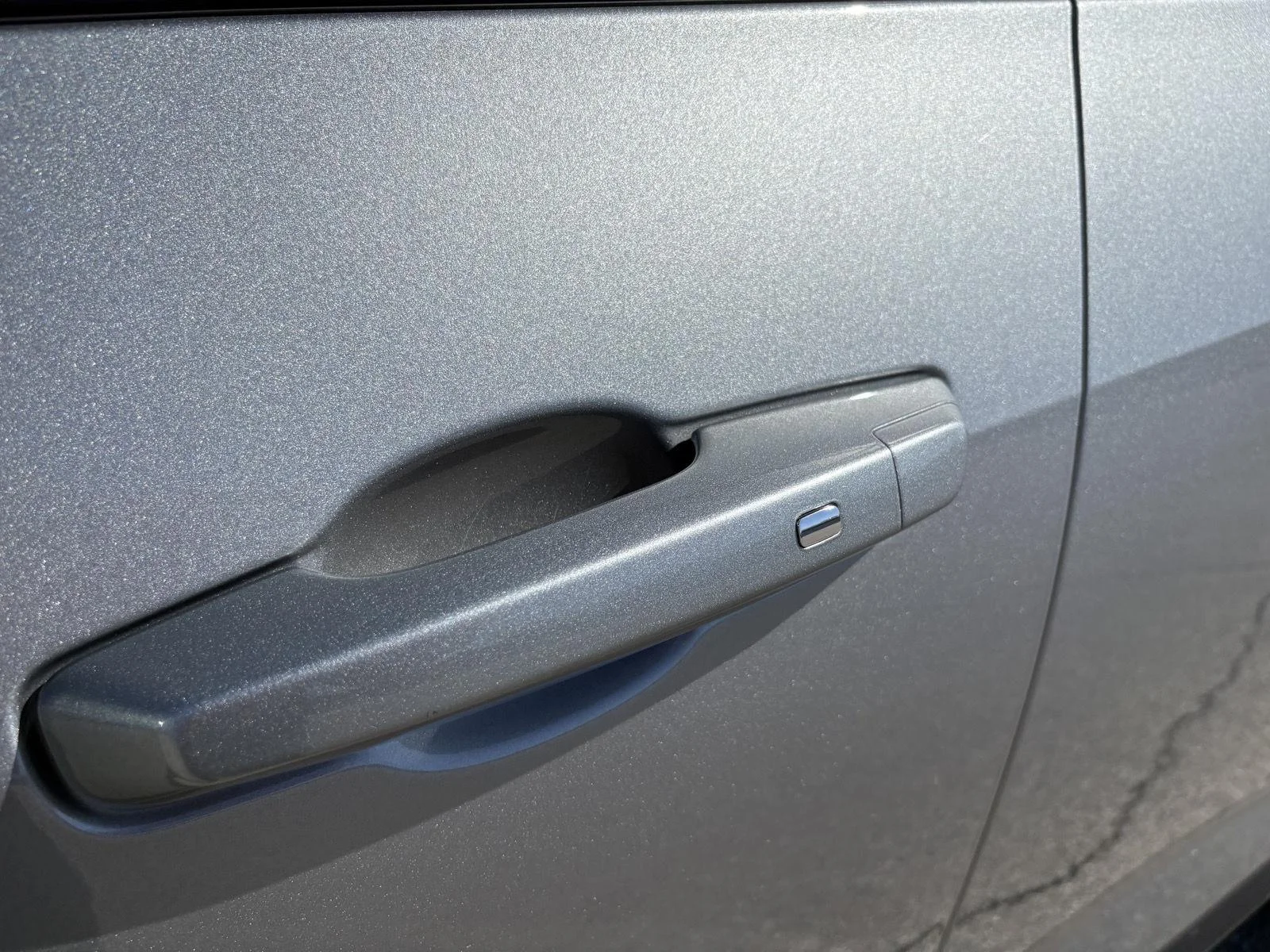 Used 2025 Sterling Gray Metallic Chevrolet AWD LT image 23