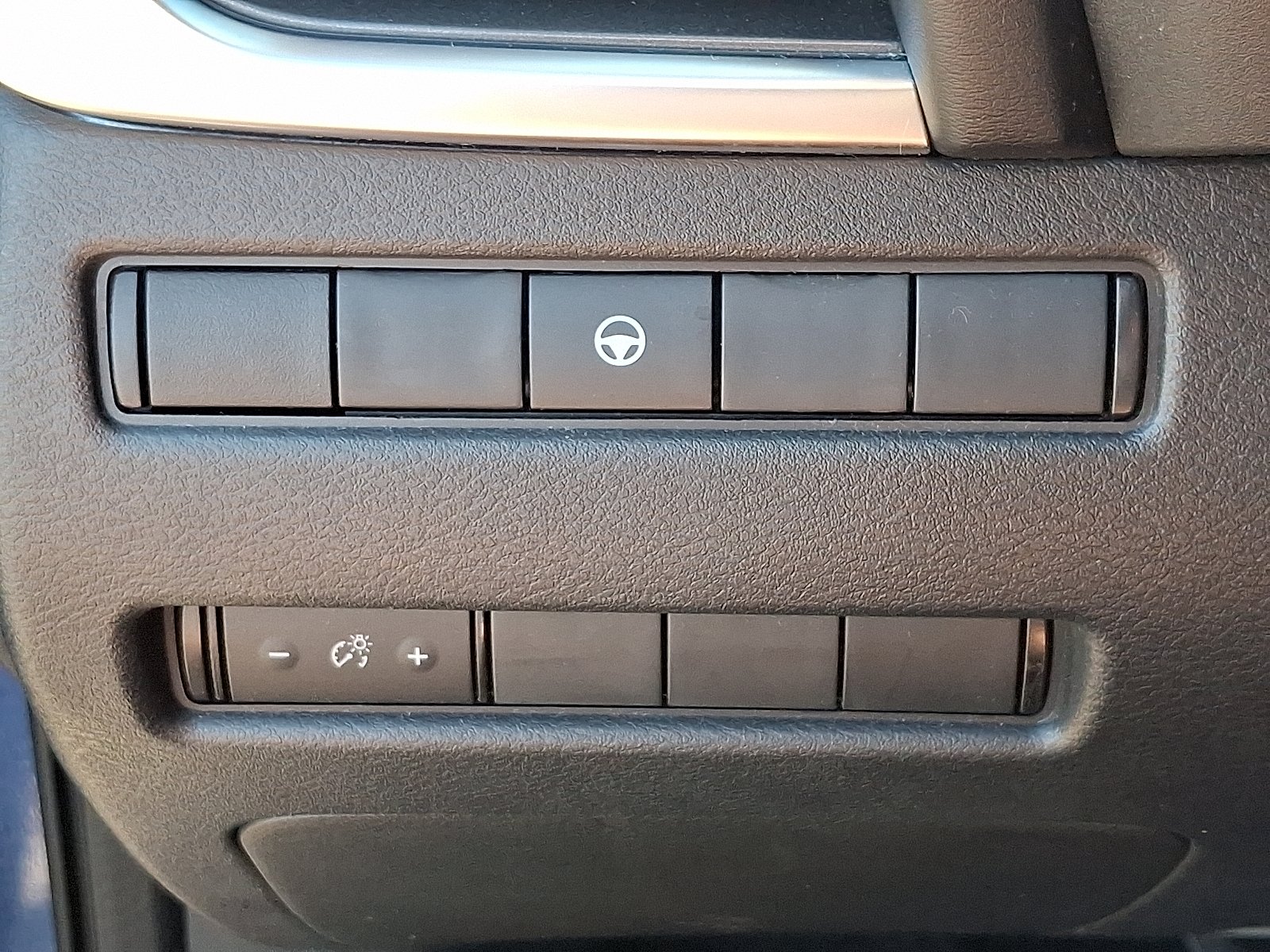 2022 Nissan Rogue SV - Photo 23